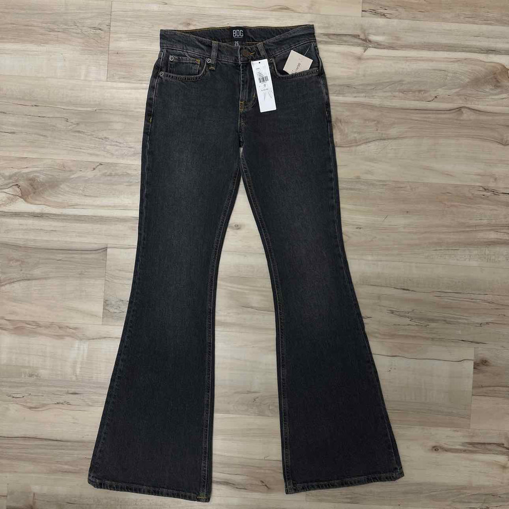 BDG Urban Outfitters Size 25 Denim Jeans