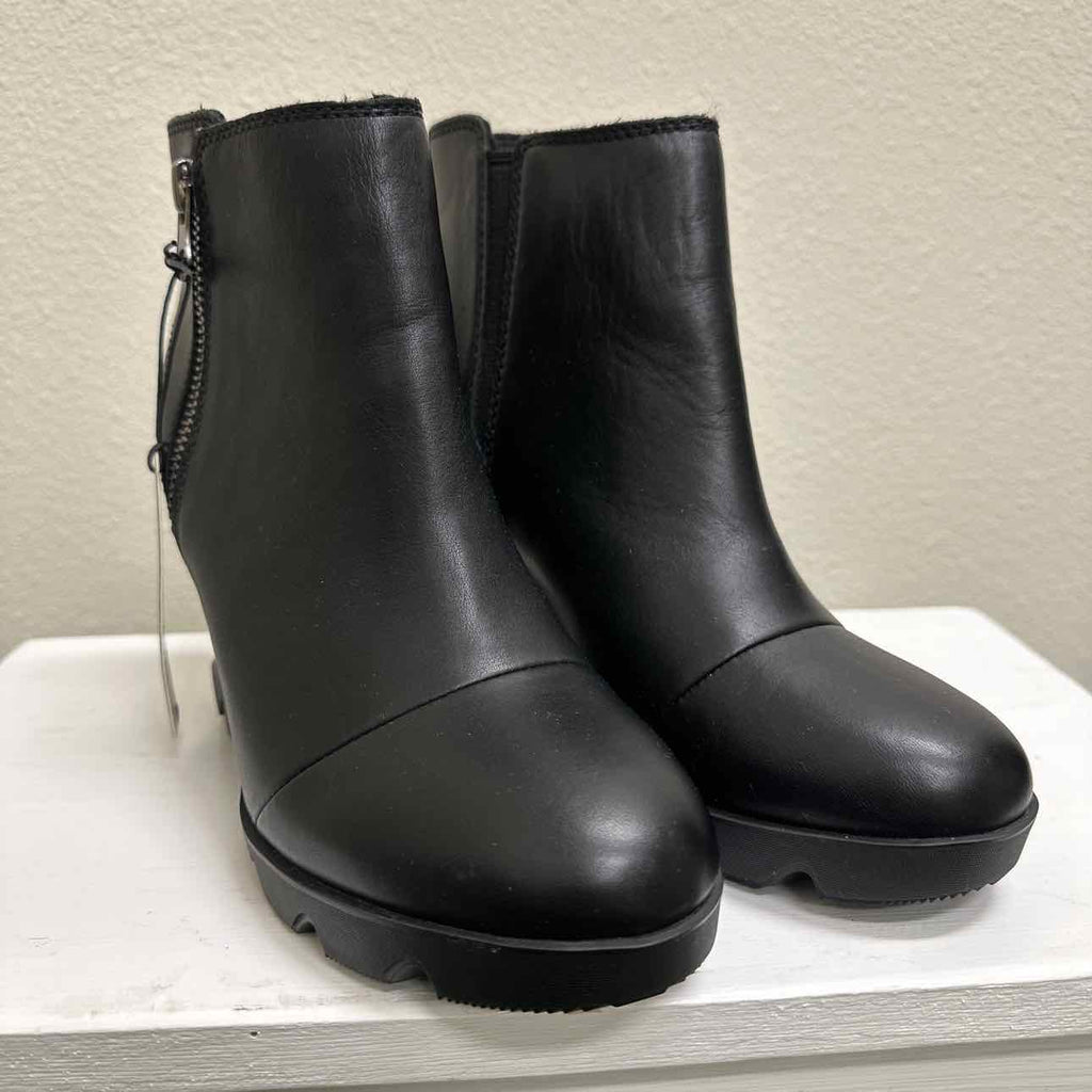 Sorel Shoe Size 8 Black Wedge Boots