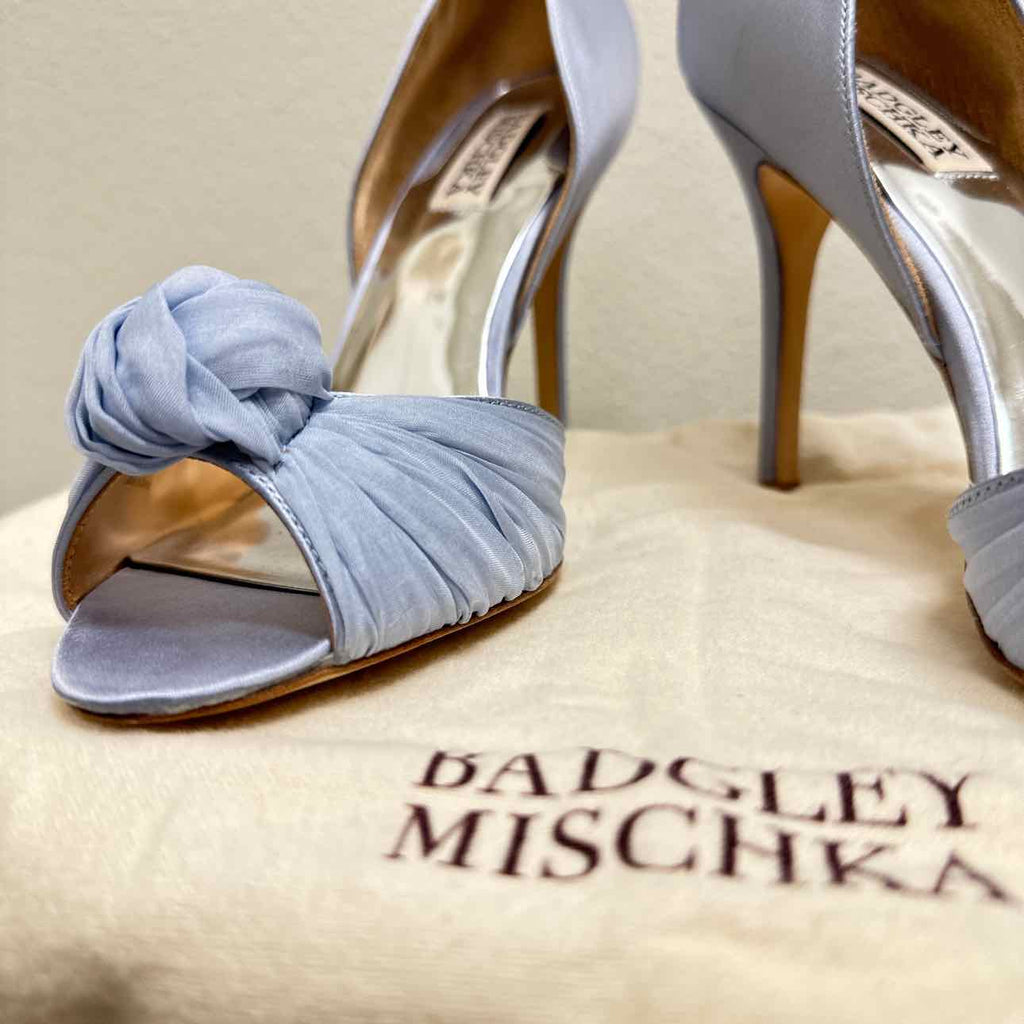 Badgley Mischka Shoe Size 8.5 Blue Open Toed Heels