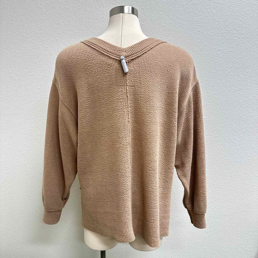 Aerie V-Neck Thick Camel Sweater Size XL