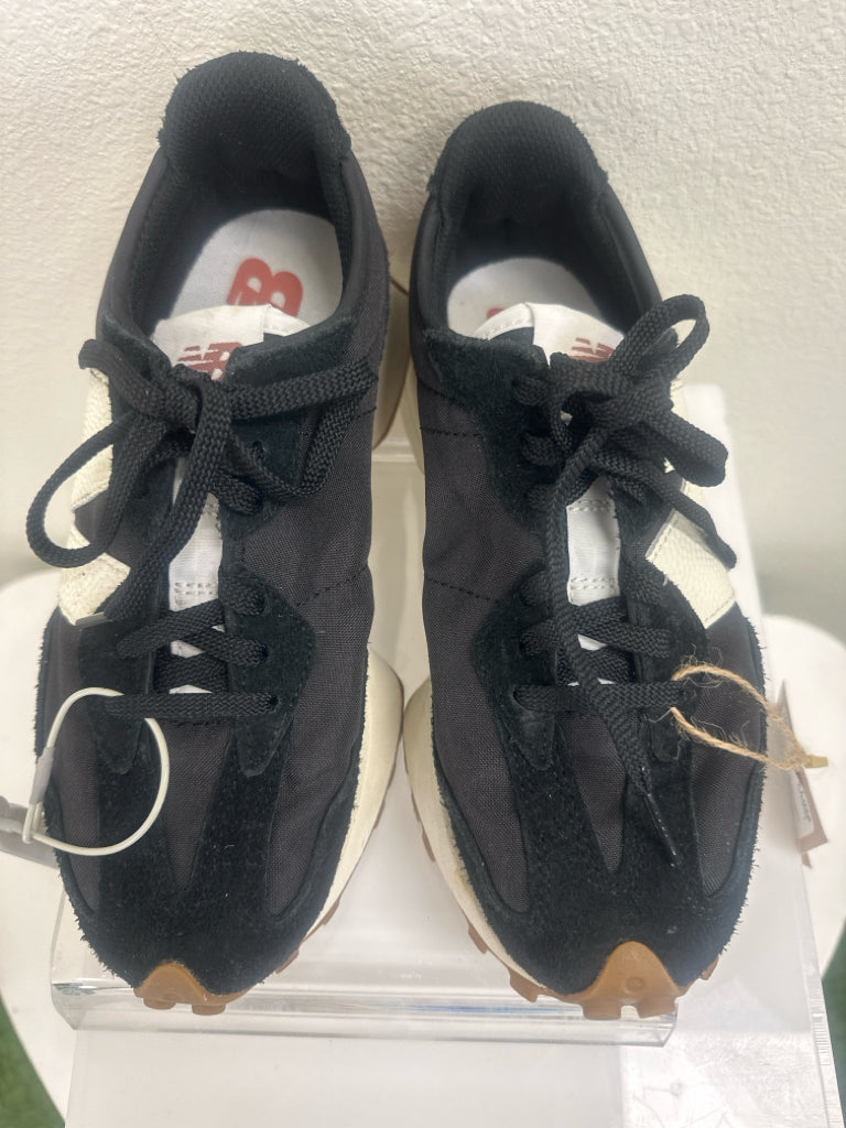 New Balance Shoe Size 6.5 Black Sneakers