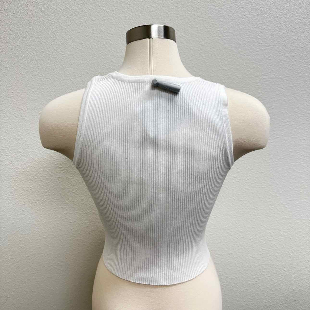 Blu Pepper White Ribbed Crop Top with Button Feature Size Large